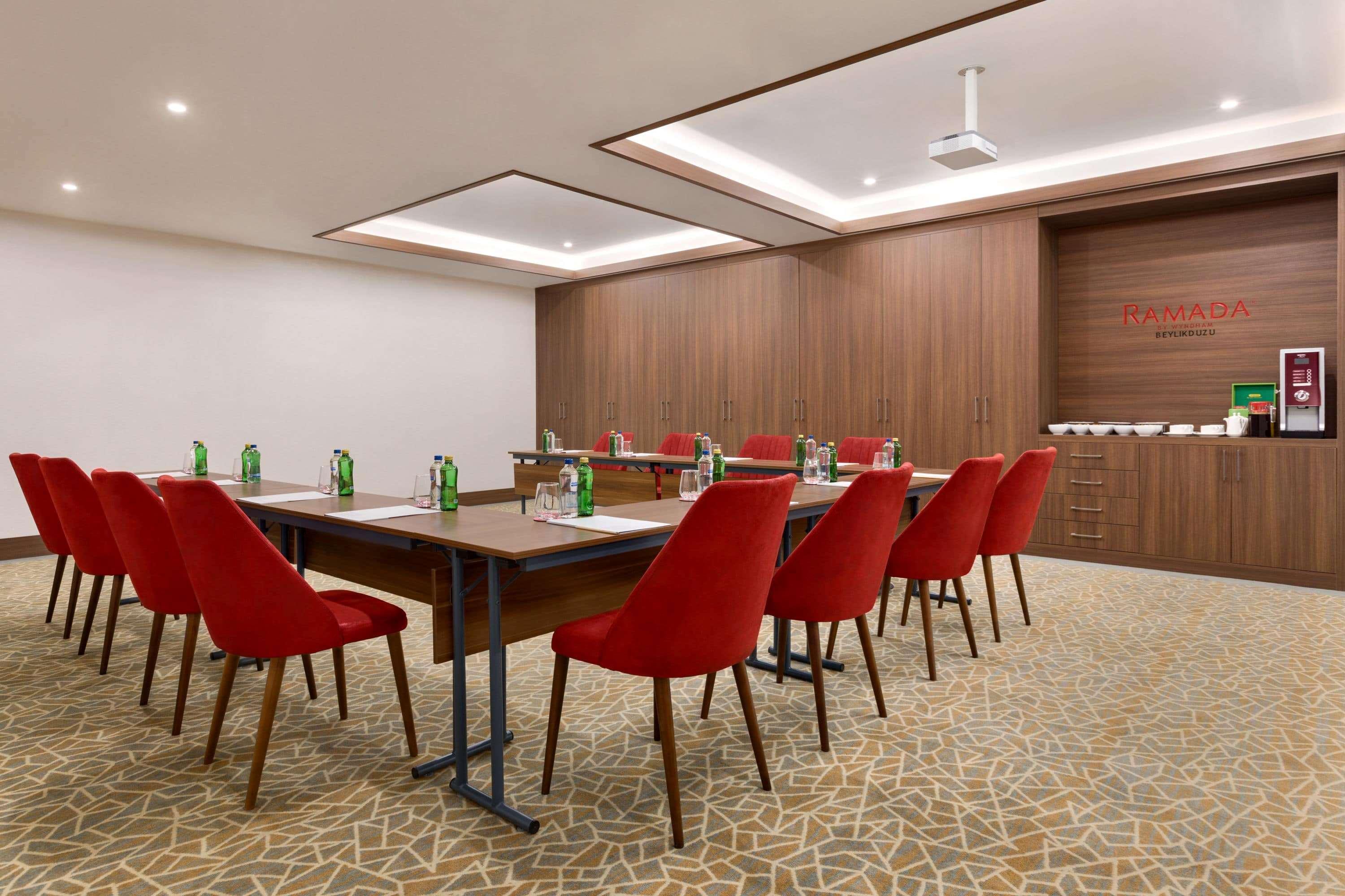 Ramada By Wyndham Beylikduzu Hotel Istanbul Ngoại thất bức ảnh
