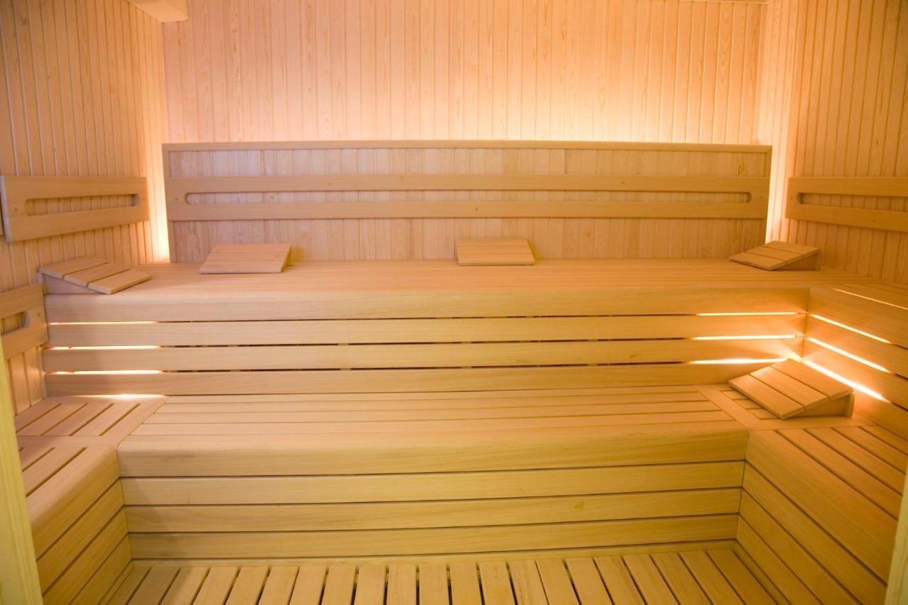 Ramada By Wyndham Beylikduzu Hotel Istanbul Ngoại thất bức ảnh